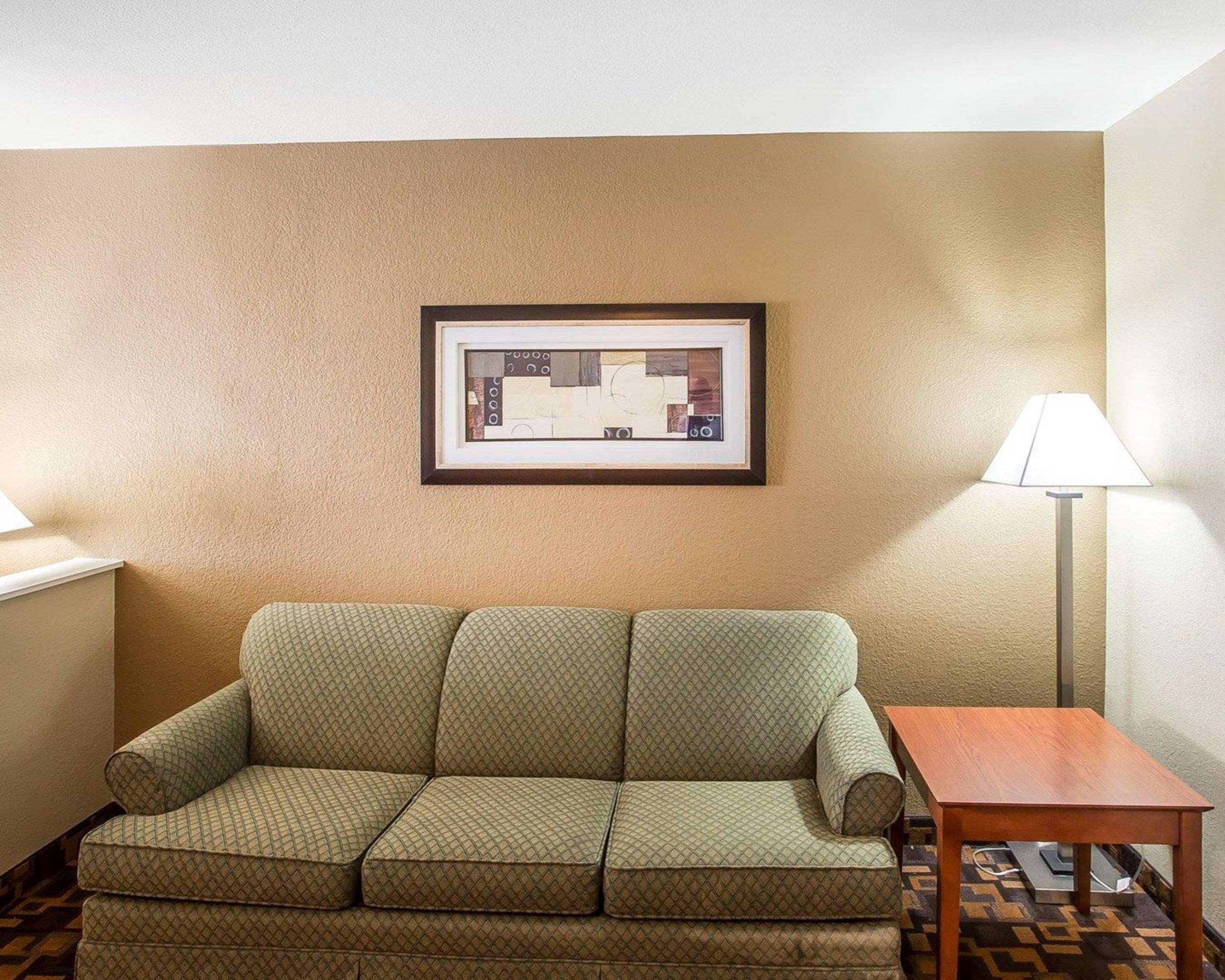 Quality Inn & Suites Mount Juliet Extérieur photo