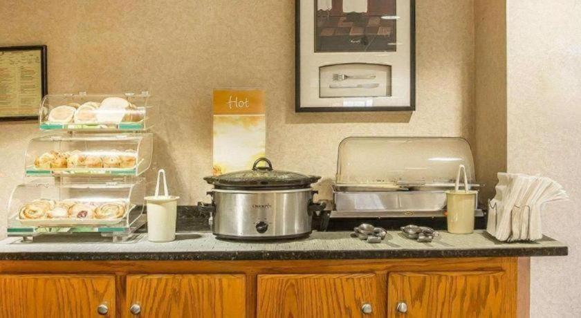 Quality Inn & Suites Mount Juliet Extérieur photo