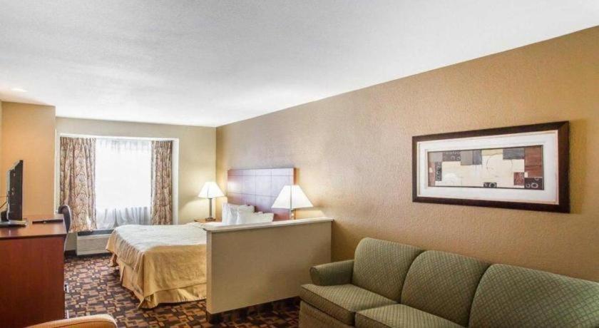 Quality Inn & Suites Mount Juliet Extérieur photo